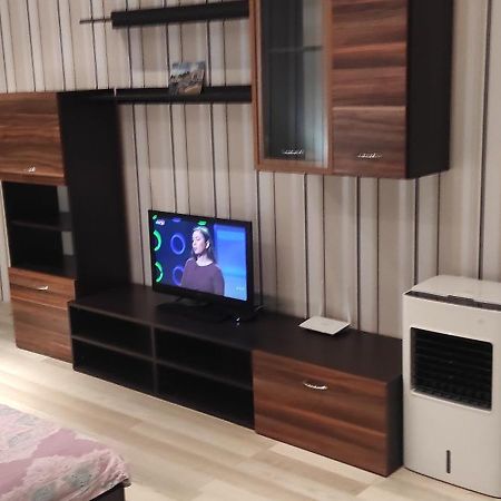 Apartament Kostov Sliven Apartment ภายนอก รูปภาพ